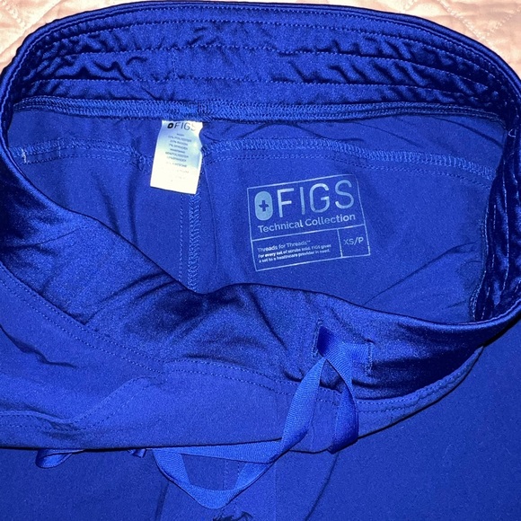 Figs Kade XS/P - Deep Royal Blue - Picture 3 of 3